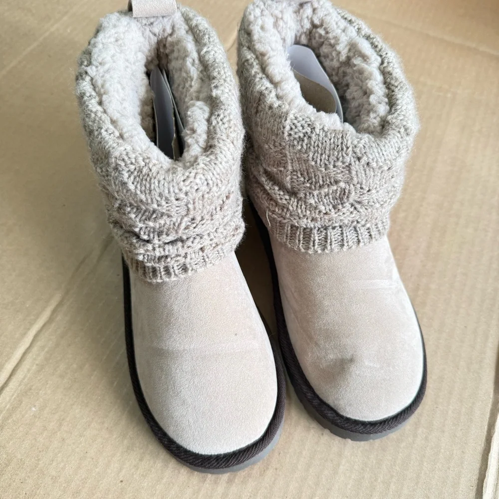 Muk Luks‎ Essentials Women Boots 6W Beige Knit Winter Suede Water Resistant Cozy